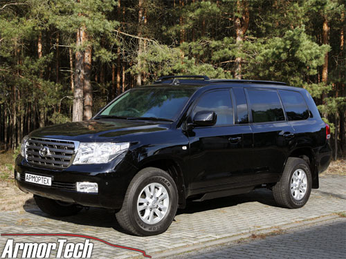 бронированный Toyota Land Cruiser 200VX/Lexus LX570