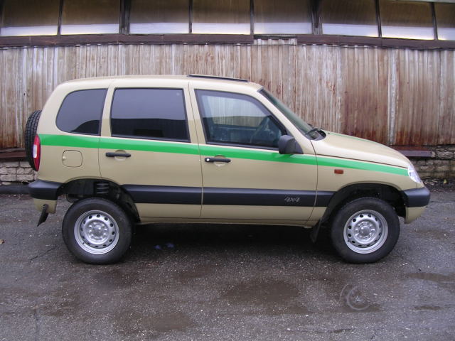 CHEVROLET NIVA, бронированный Объединением Специальных Автомобилей